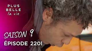 PLUS BELLE LA VIE | Walid s'enfonce dans le mensonge et pousse Boher à bout - Saison 9, Épisode 2201