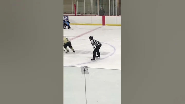Nikolas Hanold - Hockey Shoot-Out Goal