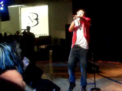 Deitrick Haddon "Love Him Like I Do" LIVE IN CHICA...