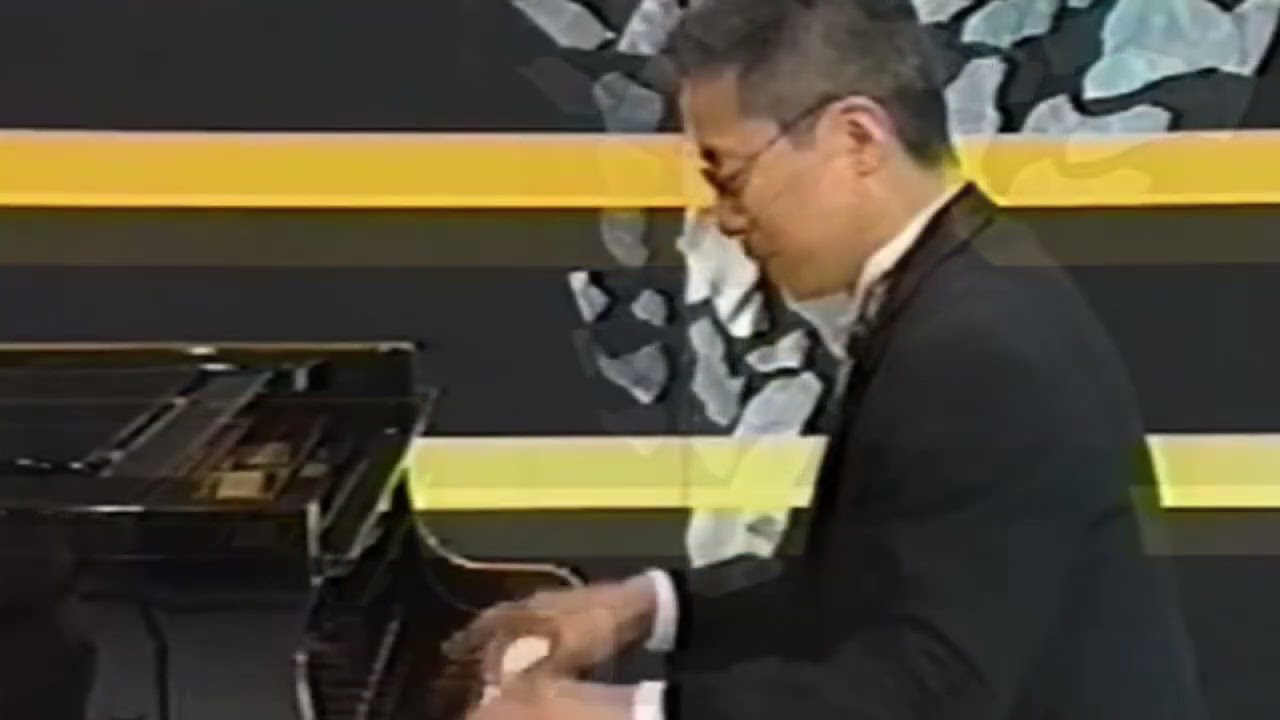 佐藤允彦 ピアノ レコードより 枯葉など - YouTube