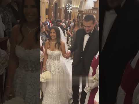 ليلى علوي تتعرض لموقف محرج في حفل زفاف ابن هاني رمزي والسبب أخوه