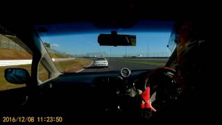 2016 1208 鈴鹿サーキット1本目３　Fit　GE8