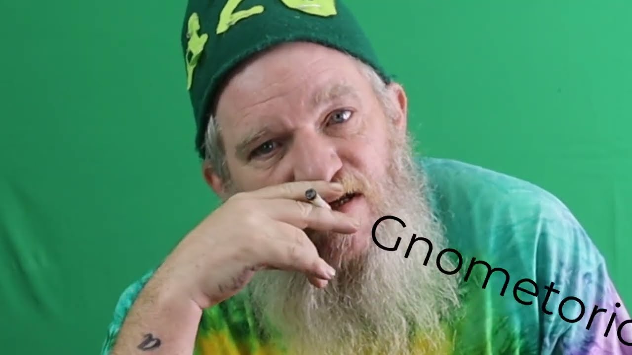 DIY: Apple Pipe ft. 420 Weed Gnome!