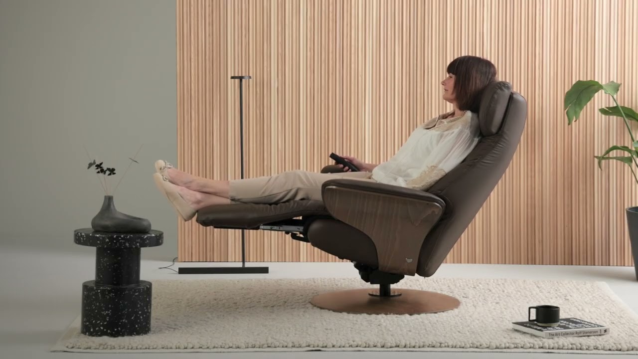 Ekornes Stressless Adam short video introduction.