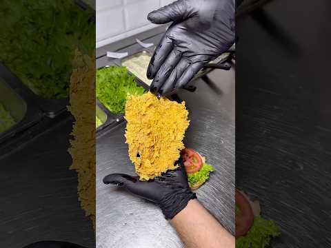 شايفين اكبر من هيك صدر دجاج فرع الحدث فرع المشرفية 71497014 71133018 يمكن الطلب عبر 