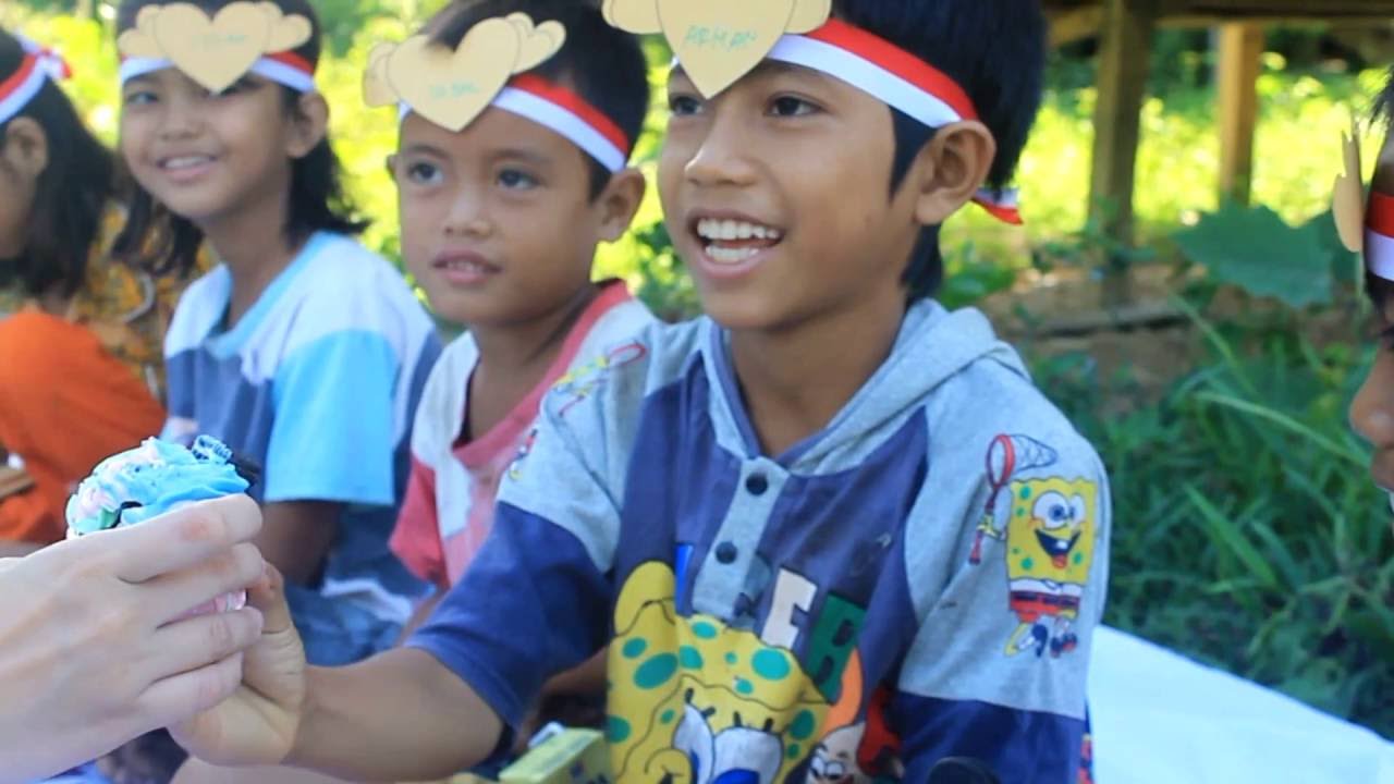 1000 Guru Samarinda - Teaching & Giving #1 SDN 020 