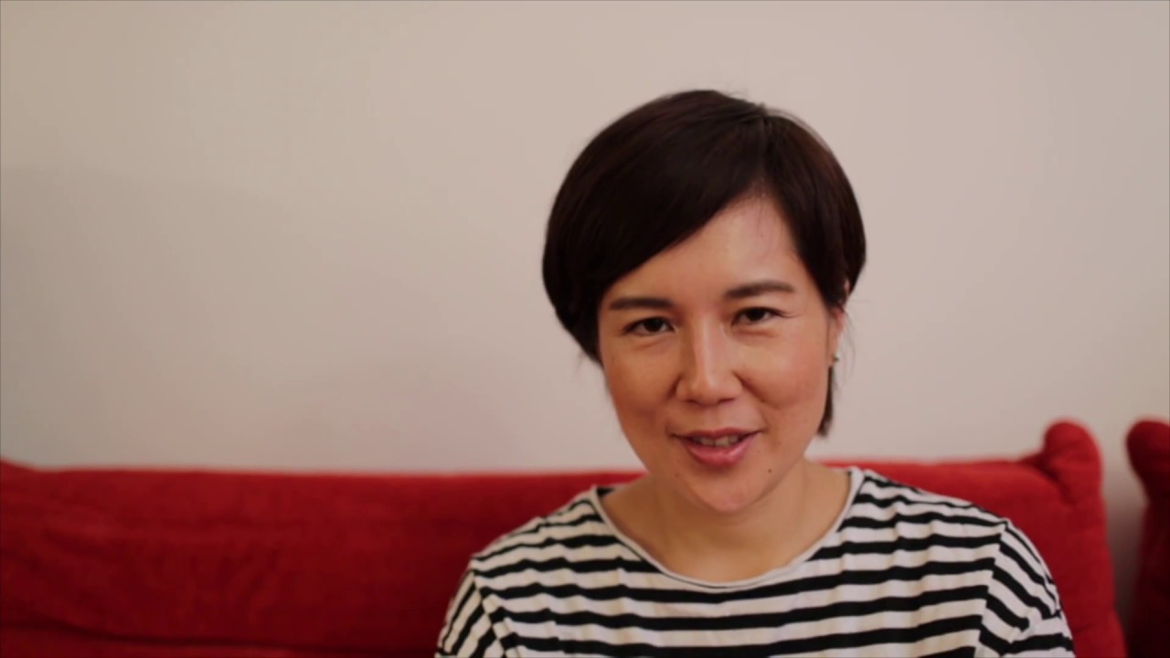 Director greeting Kyoko Miyake, Tokyo Idols