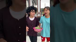 Thái Chuối Vlog Người Mẹ Tốt Bụng Và Con Gái Nuôi P1