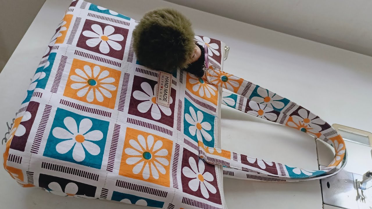 दिल छू लेने वाला आईडिया || Diy zipper handbag cutting and stitching at home || bag making with cloth