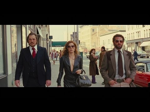 아메리칸 허슬  AMERICAN HUSTLE  2차 공식 예고편 (한국어 CC)
