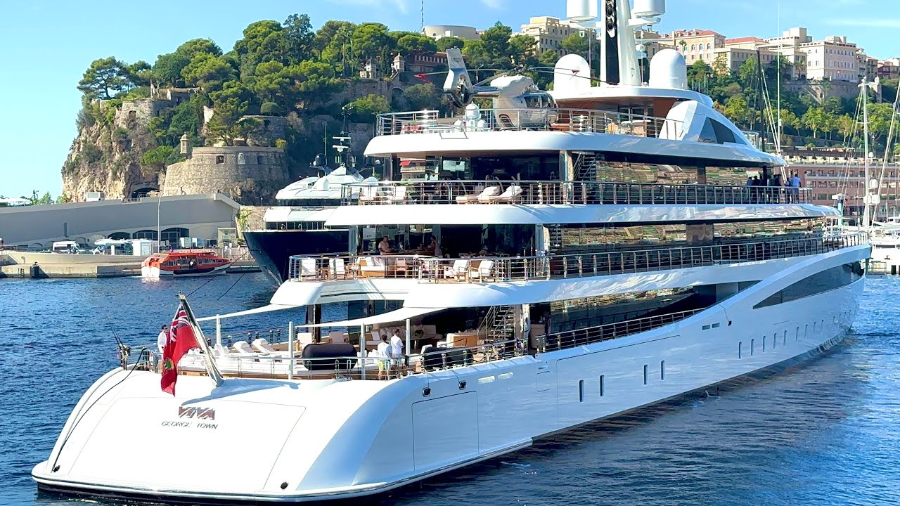 BILLIONAIRE FRANK FERTITTA, NET WOTRH $2.8 BILLION, M/Y VIVA 94m SPOTTED IN MONACO @emman25MC