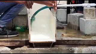 Measurement and control of flow using notches