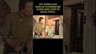 1974 Yapimi Mavi̇ Boncuk Fi̇lmi̇nden Emel Sayin Ve Kemal Sunalli Bi̇r Sahne