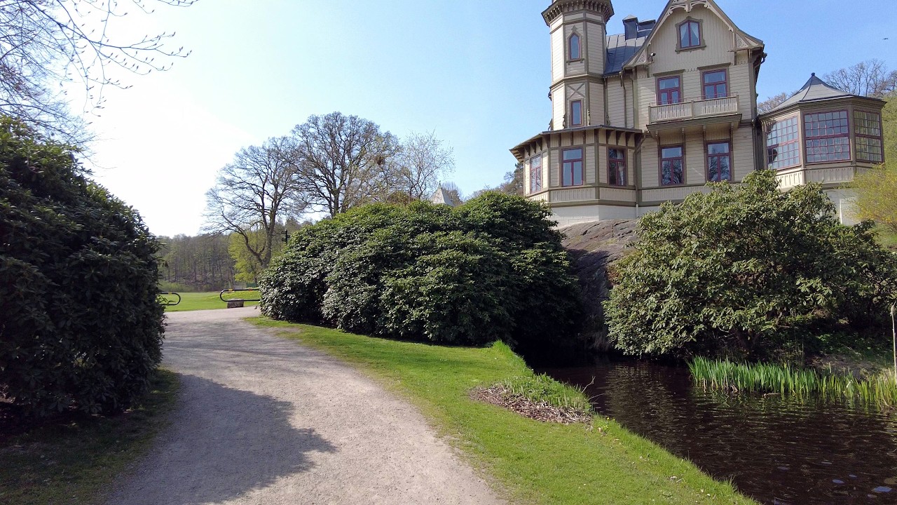 Sweden, Walking in the Ronneby Brunnspark. Miraculous waters, Japanese garden and more.