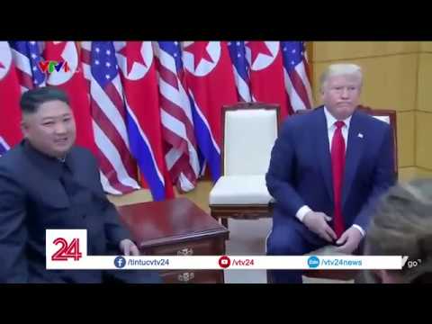 Mỹ Gặp Triều Tiên - Ông Trump trở thành Tổng thống Mỹ đầu tiên đặt chân lên đất Triều Tiên | VTV24