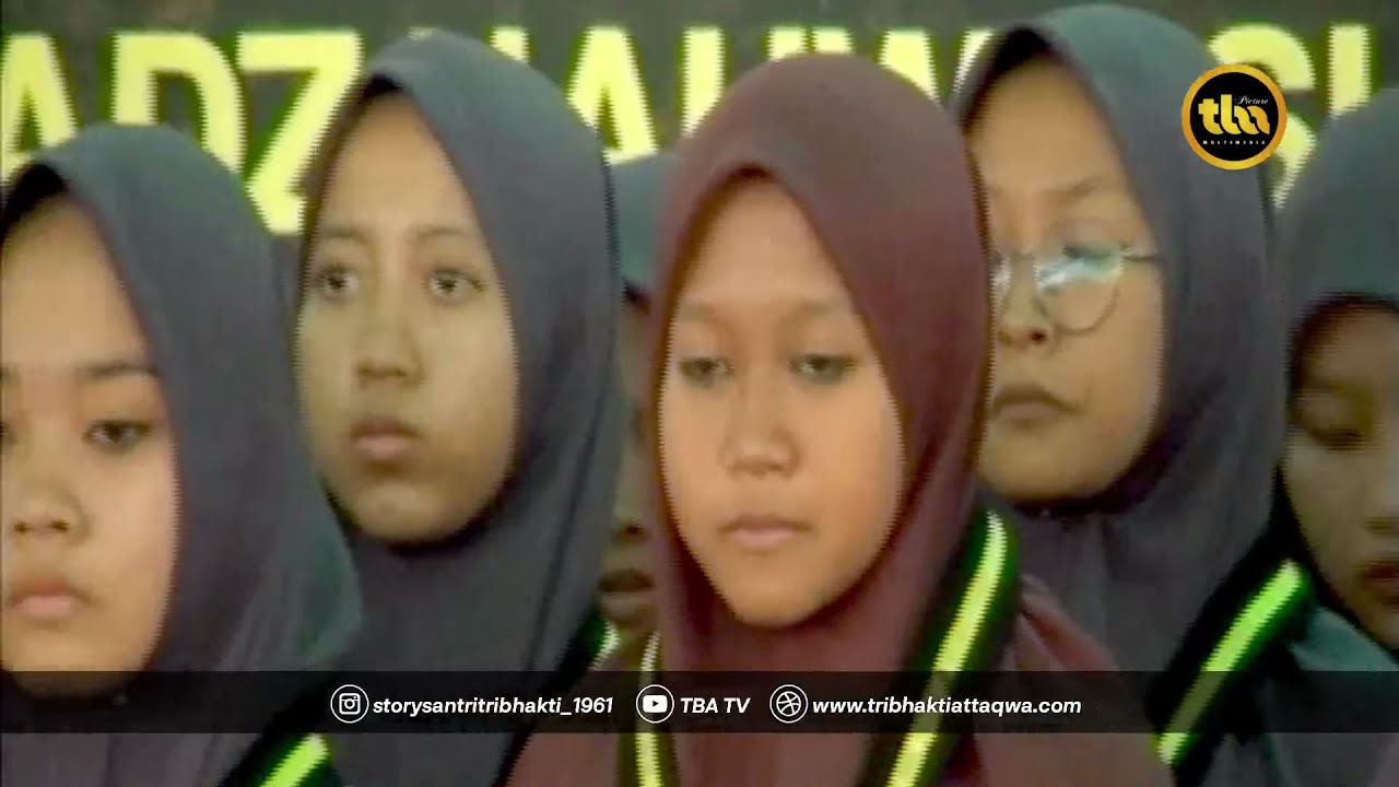 KHOTAMAN WISUDA AL QURAN 30 JUZ DAN KITAB NAHWU PONDOK PESANTREN TRI BHAKTI AT-TAQWA