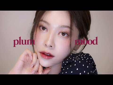PLUM MAKEUP🍇 홍조 심한 날의 <strong>chit</strong> chat GRWM😳촉촉+보습 자두 메이크업💜 | dear.jerry