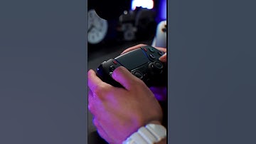 Clicky buttons on a PS5 controller 👀 #ps5 #playstation5 #gamecontroller