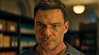 Reacher Season 4 Episode 1 Library Fight scene