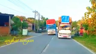 Story wa truk muat sengon versi lagu kulonpun angkat tangan