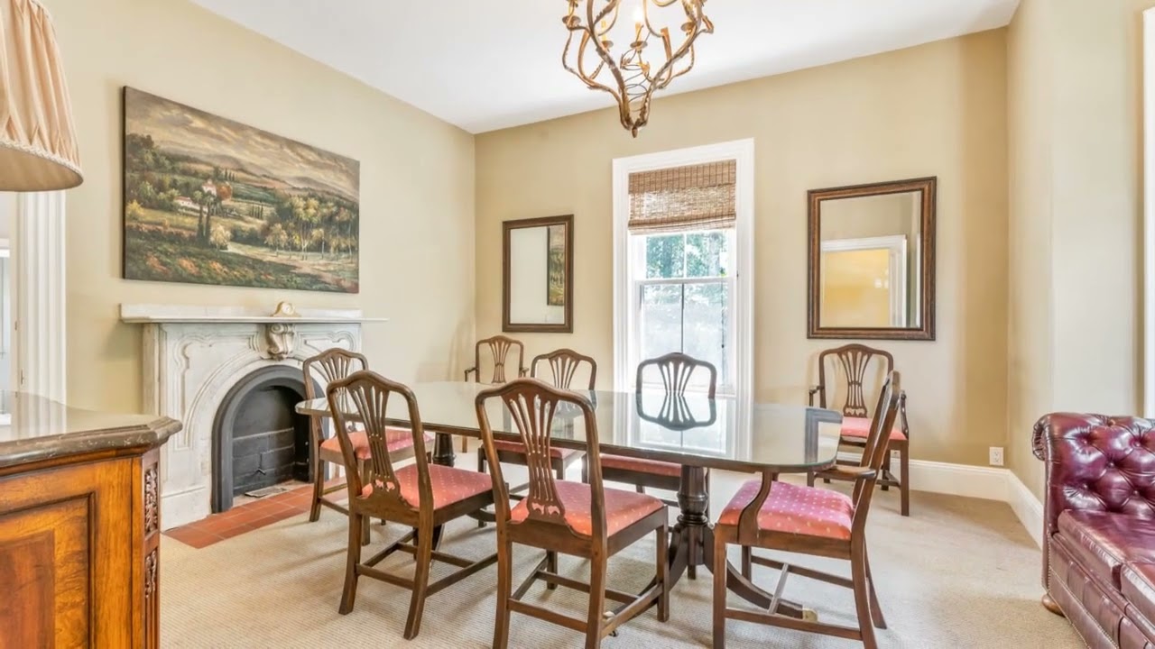 5 Washington Street,  Sherborn, MA 01770 - Nora Lynch Smith