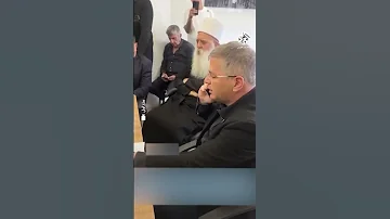 اجتماع بين مسؤولين إسرائيليين وزعيم الطائفة الدرزية موفق طريف لبحث التطورات في صحنايا السورية 