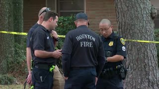 USPS worker remains in critical condition after being shot while delivering mail in Spring Branch