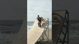 SunsetWheeling  bike flip #bikeflip #automobile #motocross #dirtbike #smartphone #supermoto #4khdr