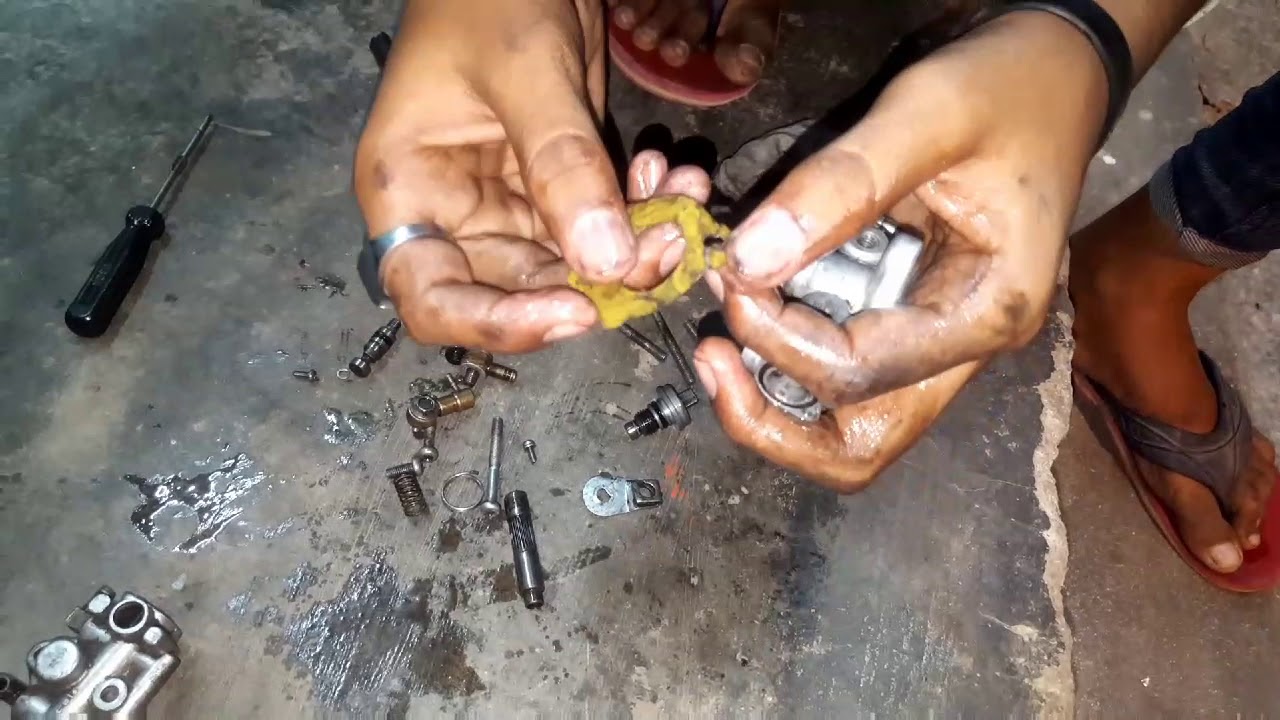 Suzuki 2 stroke all bikes oil pump and  Suzuki Shaolin 5speed gear