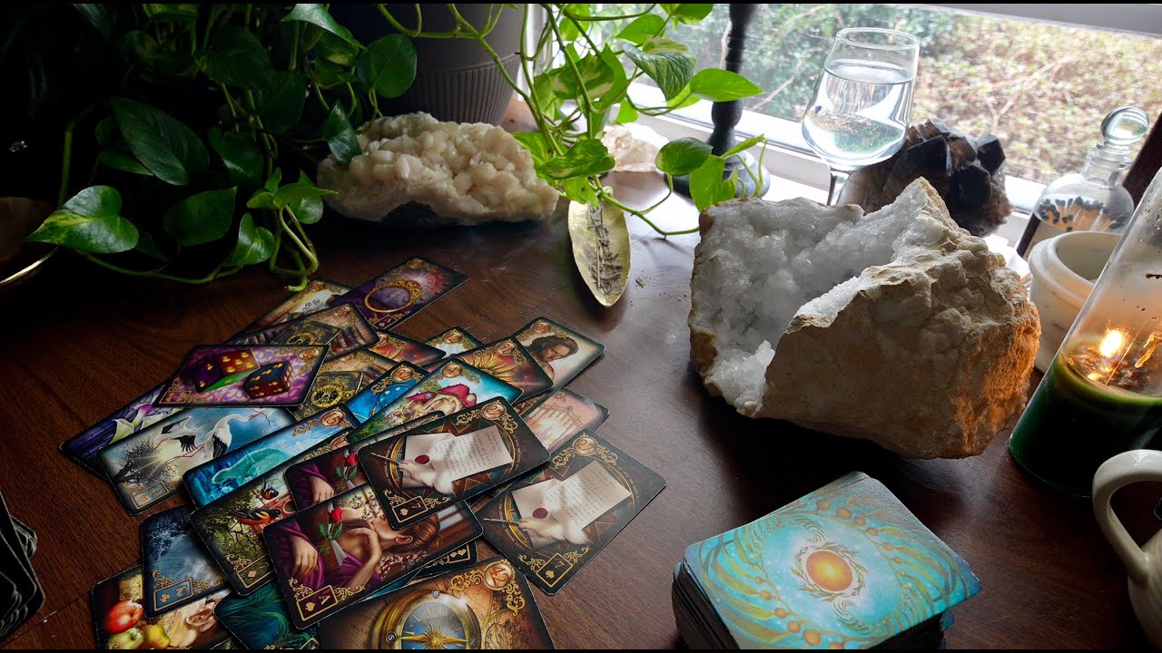 Choose your commitments wisely, Divine Masculine. Love and purpose tarot reading 🦋🌈🪻