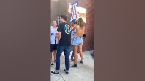 Should this be a red flag? 😂♥🚩#shorts #funnyvideos