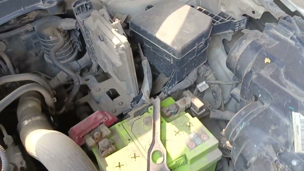 Engine Noise Brezza Diesel Car 