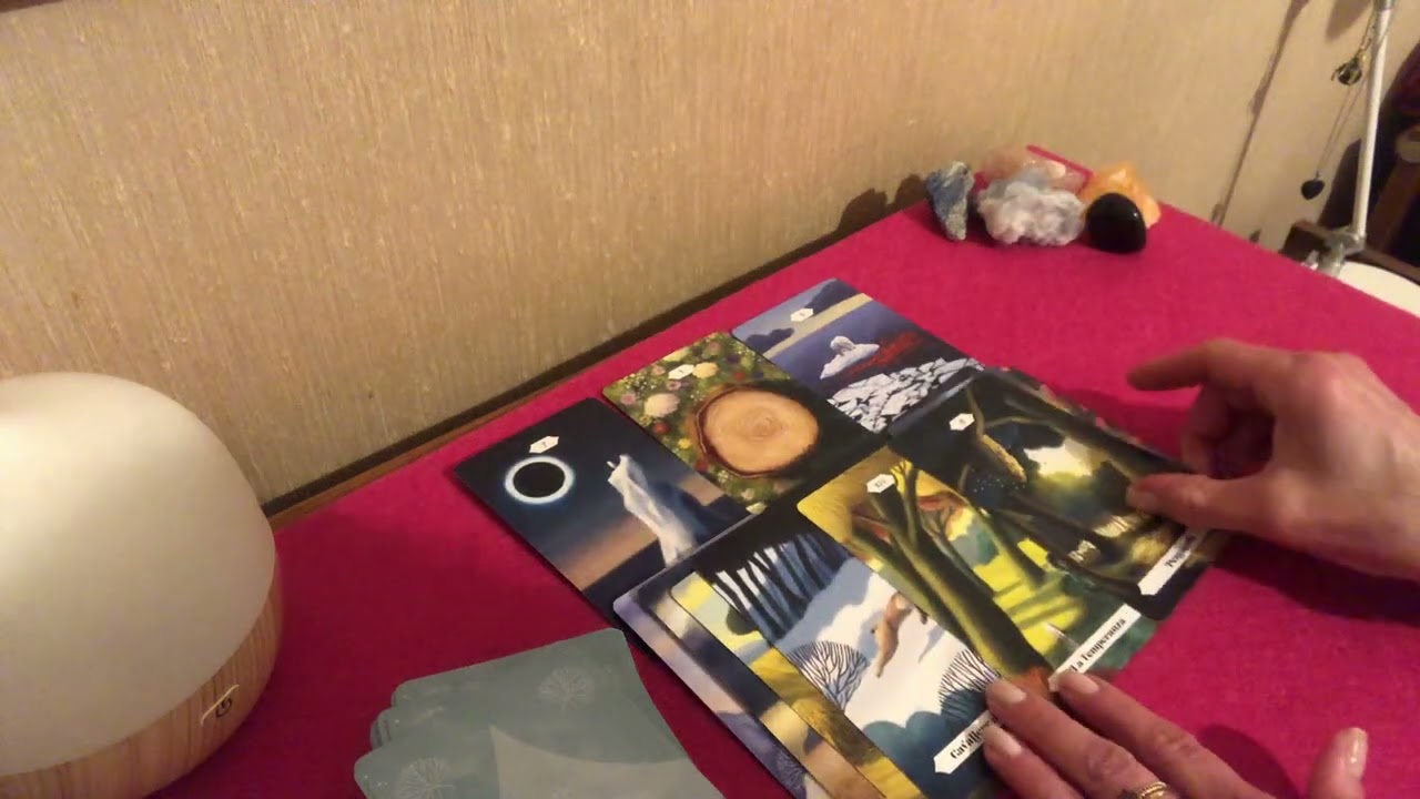 💜questa persona soffre moltissimo per non potere raggiungerti 😔