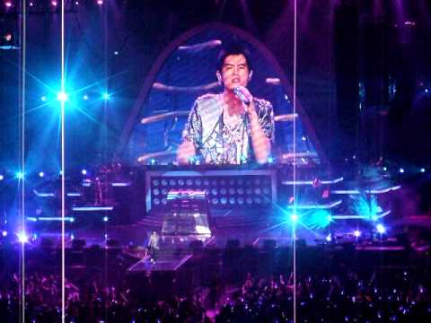 我不配 - 周杰伦 新加坡 超时代2010演唱会 第二场