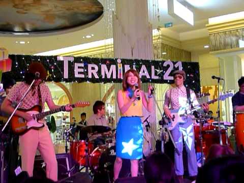 ละอองฟอง - จูบ Jeset'er Terminal21 [6/10]