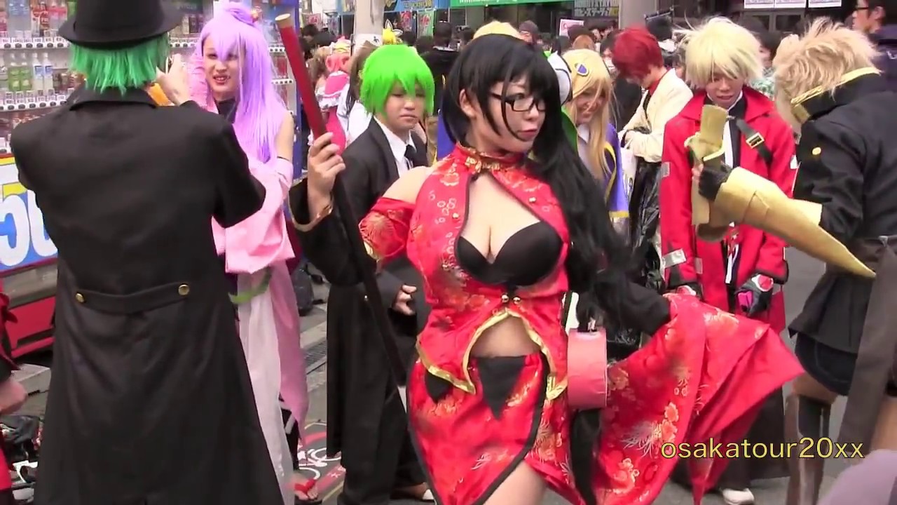 大阪日本橋 セクシー美女コスプレ1 ライチ フェイ リン Sexy Cosplay Girls Otaku Osaka Japan Blazblue Litchi Faye Ling Youtube
