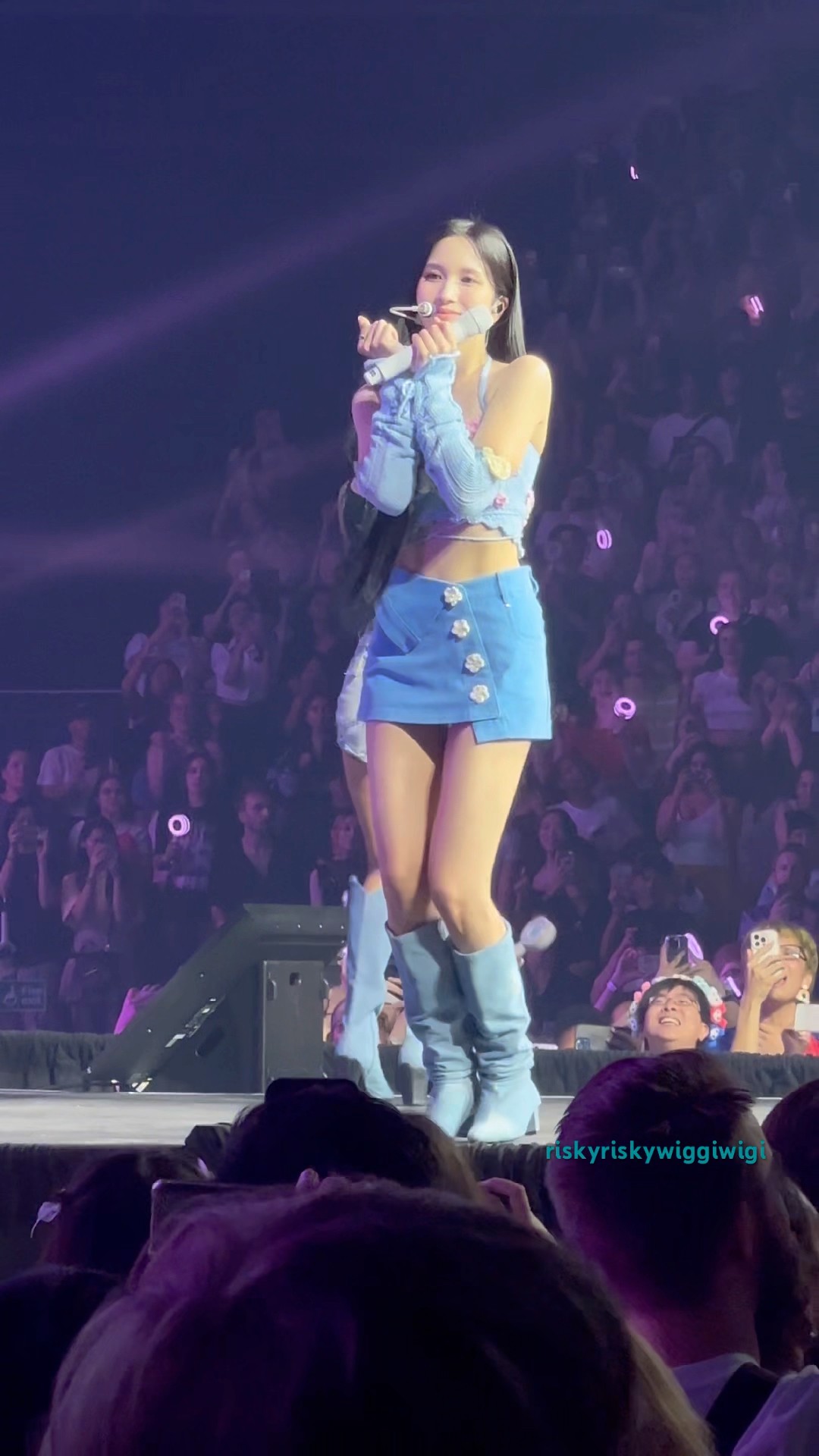 Mina ミナ CHEER UP - 230907 London O2 #twice #twicemina #트와이스