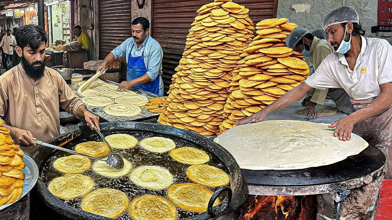 Top 7 Must-Try Street Foods in Pakistan | Ultimate Roadside Street Food Tour | Street Food Pakistan