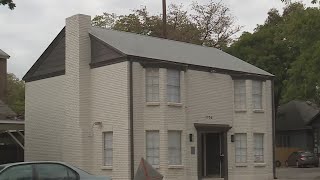 Man who ran 2 Austin massage parlors charged with aggravated promotion of prostitution