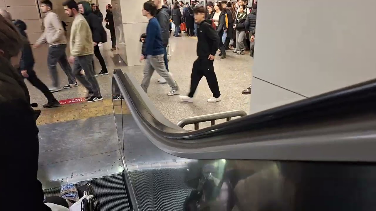 Bir Yerden Bir Yere #1 | Kazlıçeşme - Topkapı Ulubatlı