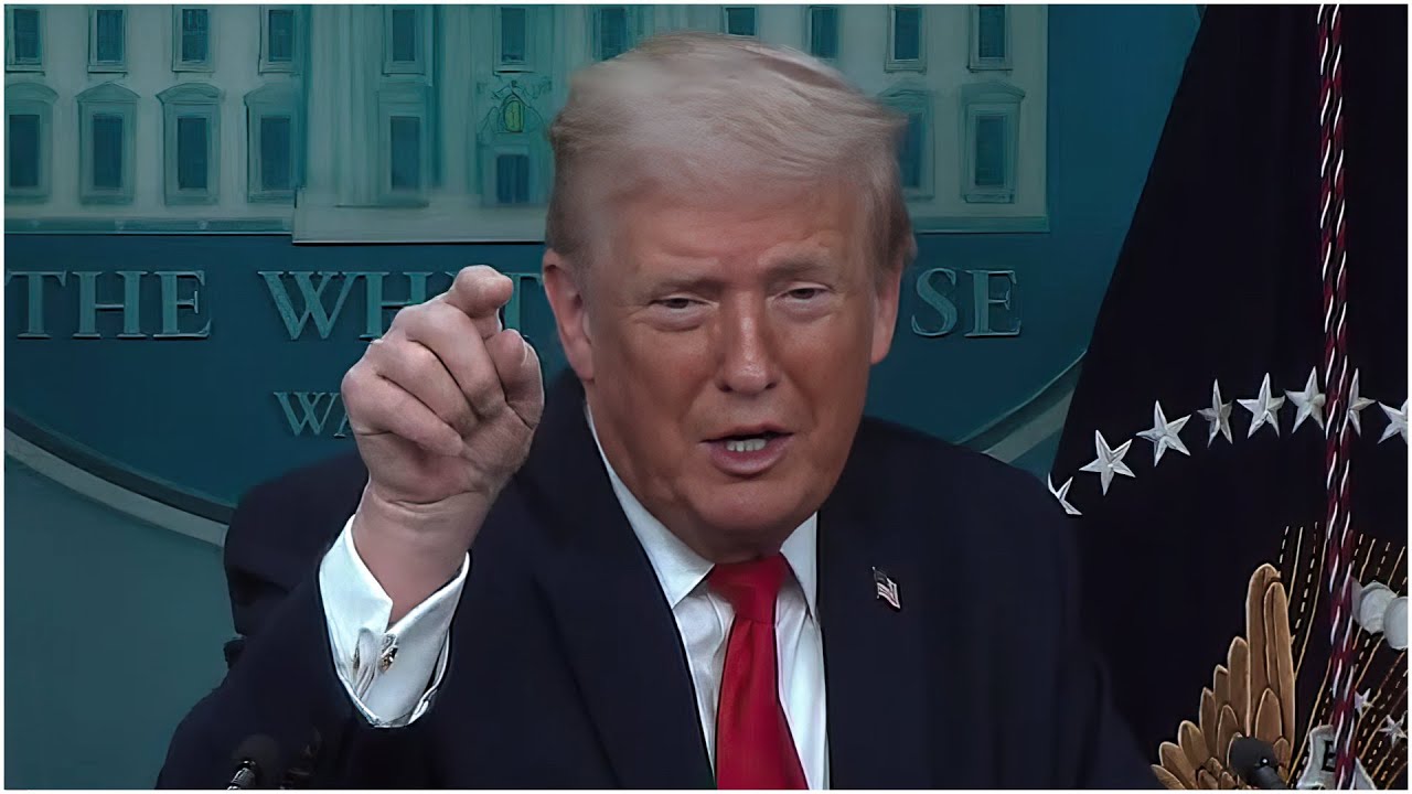 “Feels Like He’s Mentally Slipping” Ex-White House Aide Raises Alarm Over Trump’s ‘Bizarre’ Behavior