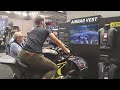 Alcoba piloto del Mundial MotoGP pilotando increible en EICMA con DevotionSim
