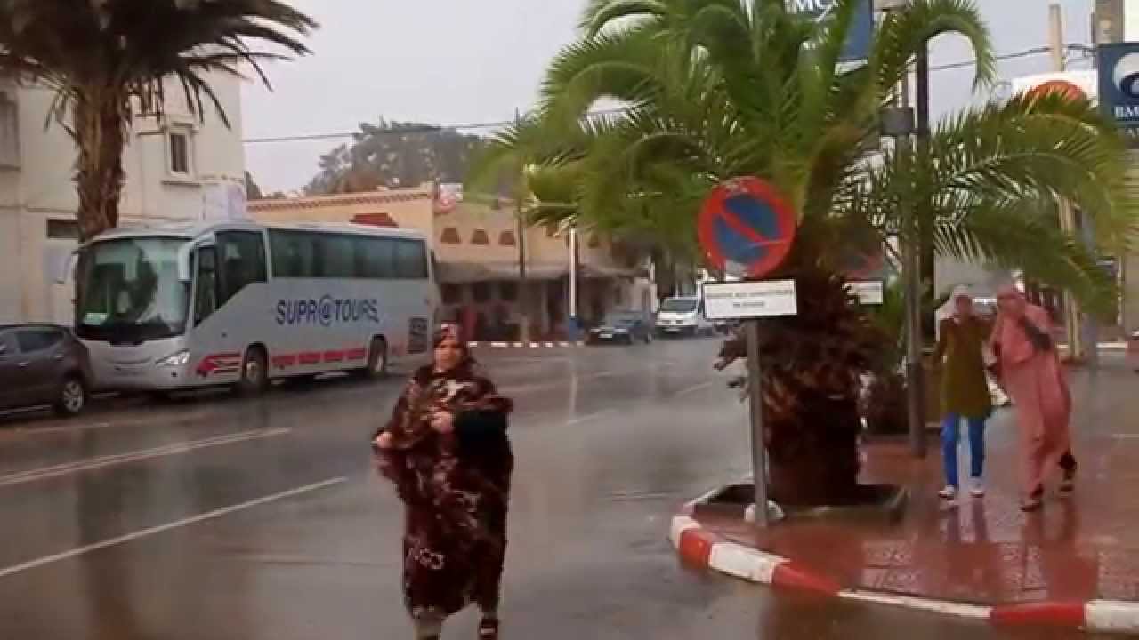 فيضانات وأمطار طوفانية بمدينة طانطان 29/11/2014