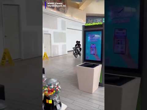 Teens crash dirt bike in crowded mall and try to escape