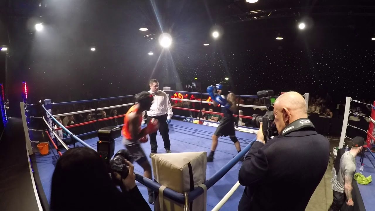 Ultra White Collar Boxing | Leeds Ring 1 | Callum Edwards VS Lucas Bray