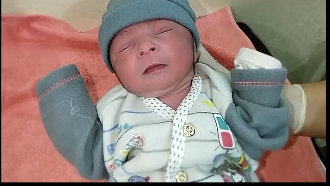 Cute baby moment video | Newborn baby video | History Creator Medics