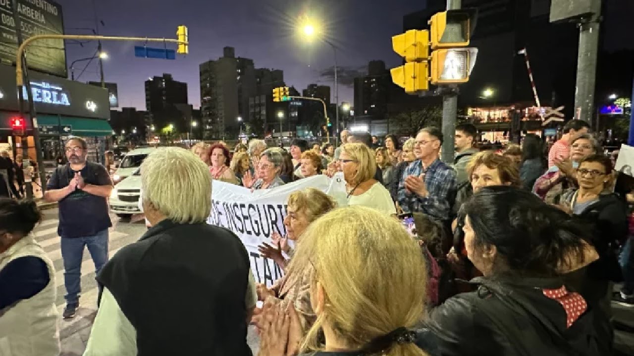 Ramos Mejía: vecinos se manifestaron otra vez en protesta por la ...