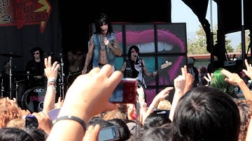 Falling In Reverse- "I