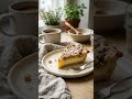 Uusi resepti sivuilla! 🍋✨ Raikas sitruuna-murupiirakka on juuri se kevyt herkku, jota olet odottanu