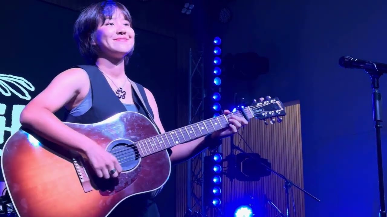 ถ้าฉันหายไป (Skyline) - Earth Patravee LIVE @ DPU [2025-11-15]